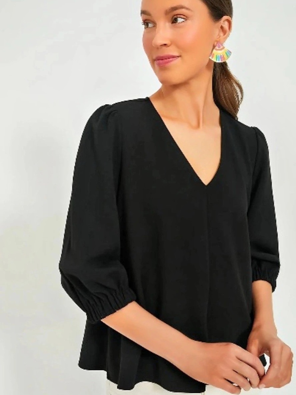 Pomander Place Black Hollis Top Black V-Neck Blouse Size Medium